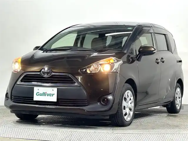 トヨタ シエンタ X 大阪府 2016(平28)年 6.1万km ヴィンテージブラウンパールクリスタルシャイン 純正ナビ　フルセグＴＶ　ＣＤ再生　Ｂｌｕｅｔｏｏｔｈ接続　バックカメラ　片側パワスラ　ビルトインＥＴＣ　ハロゲンライト　アイドリングストップ　盗難防止システム　キーレスエントリー　電動ミラー　禁煙車