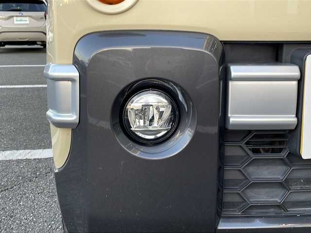 スズキ スペーシア ギア HYBRID XZターボ 福岡県 2022(令4)年 6.8万km シフォンアイボリーM ワンオーナー/DAMDフェイスチェンジキット装着車/ヘッドアップディスプレイ/社外メモリナビ/CN-R330D/フルセグTV/USB接続/BT接続/禁煙車/シートヒーター/ベンチシート/スペアキー1本有/純正ドアバイザー