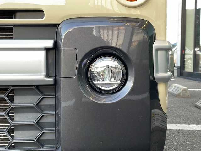 スズキ スペーシア ギア HYBRID XZターボ 福岡県 2022(令4)年 6.8万km シフォンアイボリーM ワンオーナー/DAMDフェイスチェンジキット装着車/ヘッドアップディスプレイ/社外メモリナビ/CN-R330D/フルセグTV/USB接続/BT接続/禁煙車/シートヒーター/ベンチシート/スペアキー1本有/純正ドアバイザー