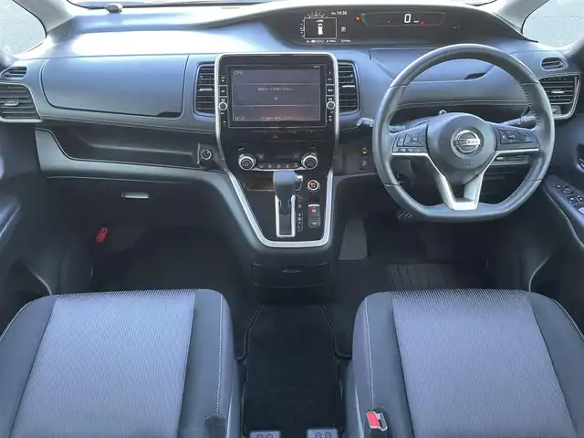 日産 セレナ ハイウェイスター プロパイロットED 静岡県 2016(平28)年 6.3万km マルーンレッド 2トーン 純正ナビ/純正フリップダウンモニター/・フルセグTV/・Bluetooth接続/・DVD再生/プロパイロット/エマージェンシーブレーキ/両側パワースライドドア/プッシュスタート/スマートキー/電動パーキングブレーキ/オートブレーキホールド/バックカメラ/ビルトインＥＴＣ/ＬＥＤオートライト