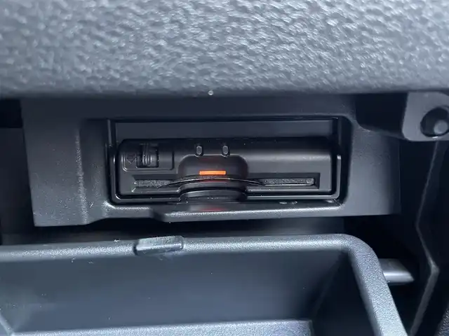 日産 セレナ ハイウェイスター プロパイロットED 静岡県 2016(平28)年 6.3万km マルーンレッド 2トーン 純正ナビ/純正フリップダウンモニター/・フルセグTV/・Bluetooth接続/・DVD再生/プロパイロット/エマージェンシーブレーキ/両側パワースライドドア/プッシュスタート/スマートキー/電動パーキングブレーキ/オートブレーキホールド/バックカメラ/ビルトインＥＴＣ/ＬＥＤオートライト