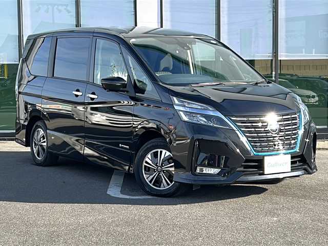 日産 セレナ 岐阜県 2020(令2)年 6.4万km ダイヤモンドブラック 登録時走行距離63984km/フリップダウンモニター/純正１０型ナビ/全方位カメラ/ステアリングヒーター/デジタルインナーミラー/シートヒーター/バックカメラ/プロパイロット/クルーズコントロール/両側パワースライドドア/禁煙車/純正アルミホイール/社外フロアマット/プッシュスタート/スマートキー/スペアキー/LEDヘッドライト/オートライト/フロントフォグランプ/アイドリングストップ