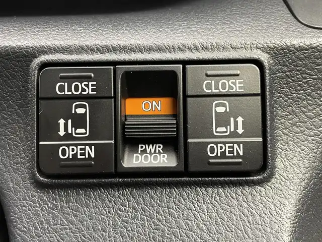 トヨタ シエンタ ハイブリッド ファンベースG 宮城県 2019(平31)年 1.8万km ブラックマイカ/センシュアルレッドマイカ 純正ナビ/全周囲カメラ　/両側電動スライドドア/シートヒーター/クルーズコントロール/クリアランスソナー/トヨタセーフティセンス/ＬＥＤヘッドランプ/フォグランプ/スマートキー/プッシュスタート/ビルトインETC/前後ドライブレコーダー/フルセグTV/Bluetooth/CD/DVD/革巻ステアリング/ルーフブラック/純正15インチアルミ/禁煙車