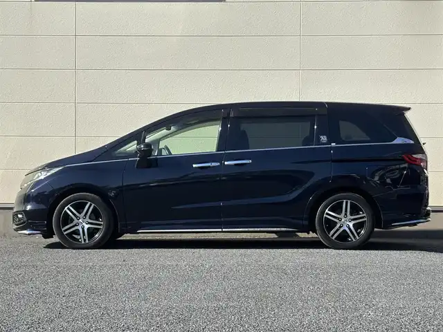 ホンダ オデッセイ アブソルート 20thアニバーサリー 茨城県 2014(平26)年 8万km プレミアムヴィーナスブラックP 純正ナビ/Bluetooth/AM/FM/CD/DVD/フルセグTV/バックカメラ/クルーズコントロール/オットマン/純正フロアマット/純正17インチアルミホイール/パワーシート/ハーフレザーシート/両側パワースライド/アイドリングストップ/ETC