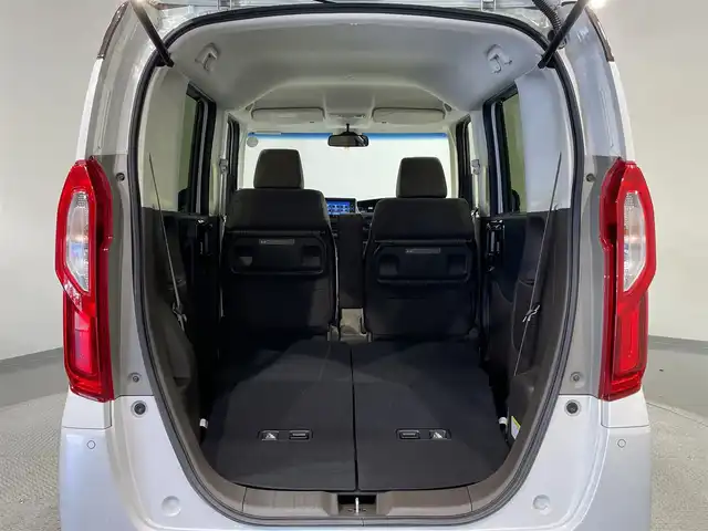 ホンダ Ｎ ＢＯＸ L コーディネートスタイル 愛知県 2022(令4)年 1.4万km プラチナホワイトパール 禁煙車両/純正ナビ/（CD/DVD/Bluetooth/フルセグTV)/バックカメラ/前席シートヒーター/両側パワースライドドア/衝突被害軽減ブレーキ（CMBS)/追従機能付きクルーズコントロール（ACC)/レーンキープアシスト/LEDヘッドライト/オートライト/オートマチックハイビーム/先行車発進告知/リアソナー/アイドリングストップ/電動パーキングブレーキ/オートブレーキホールド/シートバックテーブル/ドアバイザー/ステアリングリモコン/プッシュスタート/純正フロアマット