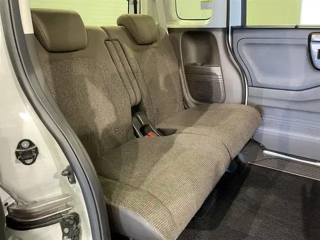 ホンダ Ｎ ＢＯＸ L コーディネートスタイル 愛知県 2022(令4)年 1.4万km プラチナホワイトパール 禁煙車両/純正ナビ/（CD/DVD/Bluetooth/フルセグTV)/バックカメラ/前席シートヒーター/両側パワースライドドア/衝突被害軽減ブレーキ（CMBS)/追従機能付きクルーズコントロール（ACC)/レーンキープアシスト/LEDヘッドライト/オートライト/オートマチックハイビーム/先行車発進告知/リアソナー/アイドリングストップ/電動パーキングブレーキ/オートブレーキホールド/シートバックテーブル/ドアバイザー/ステアリングリモコン/プッシュスタート/純正フロアマット