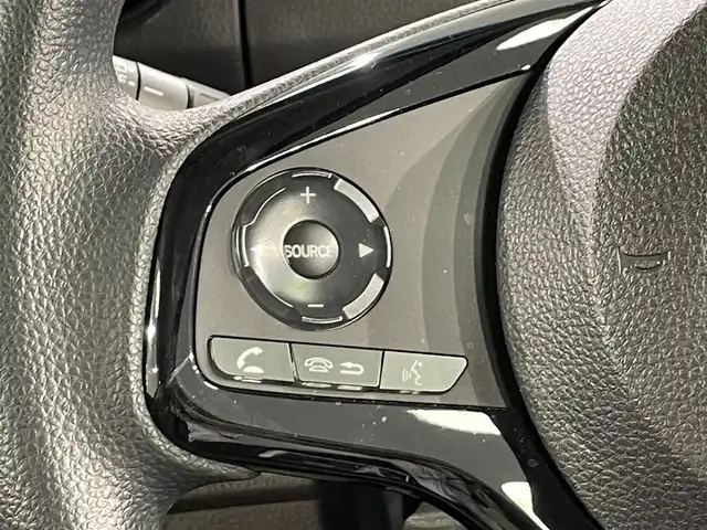 ホンダ Ｎ ＢＯＸ L コーディネートスタイル 愛知県 2022(令4)年 1.4万km プラチナホワイトパール 禁煙車両/純正ナビ/（CD/DVD/Bluetooth/フルセグTV)/バックカメラ/前席シートヒーター/両側パワースライドドア/衝突被害軽減ブレーキ（CMBS)/追従機能付きクルーズコントロール（ACC)/レーンキープアシスト/LEDヘッドライト/オートライト/オートマチックハイビーム/先行車発進告知/リアソナー/アイドリングストップ/電動パーキングブレーキ/オートブレーキホールド/シートバックテーブル/ドアバイザー/ステアリングリモコン/プッシュスタート/純正フロアマット