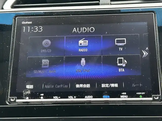 ホンダ シャトル ハイブリッド X ホンダセンシング 奈良県 2019(令1)年 5.6万km プラチナホワイトパール ホンダセンシング　/純正ナビ　/フルセグTV　/ビルドインETC　/Bluetooth　/CDチェンジャー　/DVD再生機能　/スマートキー/スペアキー/バックカメラ/パドルシフト/シートヒーター　/純正フロアマット　/純正アルミホイール　/クルーズコントロール/衝突被害軽減システム/LEDヘッドライト/オートライト　/オートマチックハイビーム