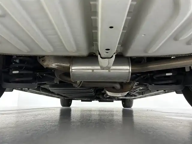 トヨタ ヴォクシー ZS 佐賀県 2017(平29)年 7.7万km ホワイトパールクリスタルシャイン アルパイン１１インチナビ【EX112】/（フルセグTV/CD/DVD/BT/SAM/FM）/ツインムーンルーフ/アルパイン１０．１インチ後席モニター/バックカメラ/クルーズコントロール/両側パワースライドドア/衝突軽減システム/レーンキープアシスト/純正アルミホイール/純正フロアマット/純正ＬＥＤヘッドライト/オートライト/ETC/横滑り防止装置/盗難防止装置