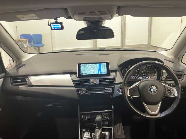 ＢＭＷ ２１８ｄ アクティブツアラー 新潟県 2016(平28)年 3.4万km アルピンホワイトⅢ インテリジェントセーフティ/-衝突被害軽減ブレーキ/-車線逸脱警報/純正HDDナビ/(CD/DVD/Bluetooth/USB/AUX)/バックカメラ/ETC/ドライブレコーダー/LEDヘッドライト/純正16インチアルミホイール/コーナーセンサー/ステアリングリモコン/プッシュスタート/電動パーキングブレーキ/フロアマット/保証書/取扱説明書