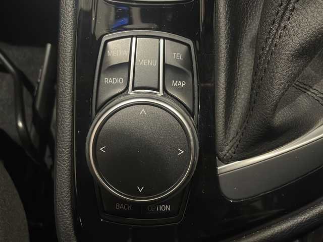 ＢＭＷ ２１８ｄ アクティブツアラー 新潟県 2016(平28)年 3.4万km アルピンホワイトⅢ インテリジェントセーフティ/-衝突被害軽減ブレーキ/-車線逸脱警報/純正HDDナビ/(CD/DVD/Bluetooth/USB/AUX)/バックカメラ/ETC/ドライブレコーダー/LEDヘッドライト/純正16インチアルミホイール/コーナーセンサー/ステアリングリモコン/プッシュスタート/電動パーキングブレーキ/フロアマット/保証書/取扱説明書