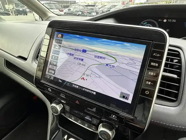 日産 セレナ e－パワー ハイウェイスター V 福井県 2020(令2)年 3.2万km ブリリアントホワイトパール 純正ナビ/・Bluetooth/・フルセグテレビ/・車外全方位カメラ/WAC/プロパイロット/両側パワースライド/前後コーナーセンサー/オートライト/カーテンエアバック/