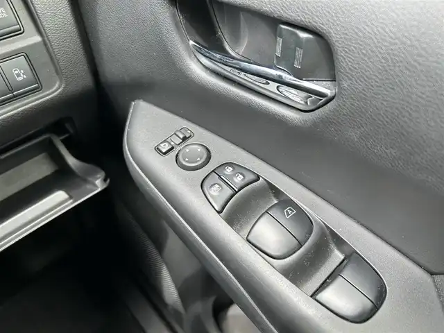 日産 セレナ e－パワー ハイウェイスター V 福井県 2020(令2)年 3.2万km ブリリアントホワイトパール 純正ナビ/・Bluetooth/・フルセグテレビ/・車外全方位カメラ/WAC/プロパイロット/両側パワースライド/前後コーナーセンサー/オートライト/カーテンエアバック/