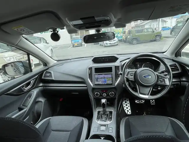 スバル インプレッサ スポーツ 1．6i－LアイサイトSスタイル 静岡県 2018(平30)年 10.5万km クリスタルブラックシリカ プッシュスタート/スマートキー/社外ナビ/　フルセグTV/MSV/BTオーディオ/バックカメラ /ドライブレコーダー/ETC/コーナーセンサー/オートライト/LEDライト