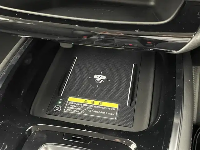 ホンダ ヴェゼル ハイブリッド e:HEV Z 福井県 2025(令7)年 0.1千km プラチナホワイトパール 登録済未使用車　/Ｈｏｎｄａ　ＣＯＮＮＥＣＴディスプレイオーディオ/（ナビ機能付き）/オプションフロントグリル　（ベルリナブラック）/置くだけ充電　/ハーフレザーシート　/シートヒーター　/ハンドルヒーター　/スペアキー　/純正ビルトインＥＴＣ２．０/純正アルミホイール/ABS/レーンキープアシスト/横滑り防止装置/オートライト/前後コーナーセンサー/ヒルディセントコントロール/LEDヘッドライト