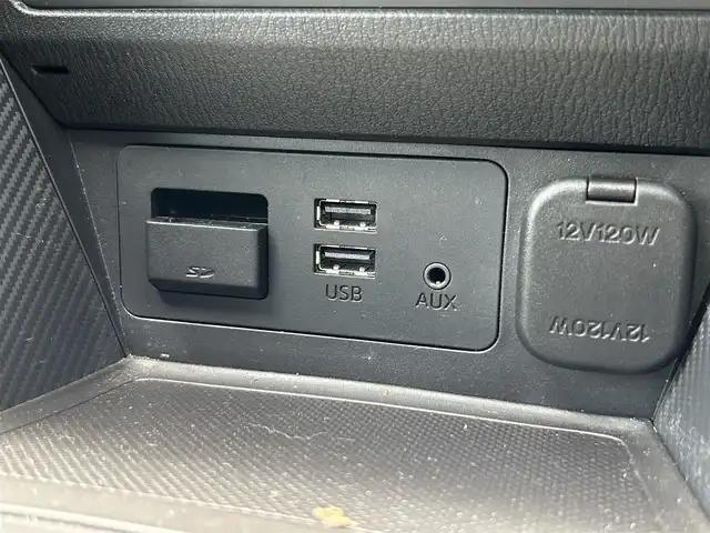 マツダ ＣＸ－３ XD ツーリング 香川県 2015(平27)年 3.9万km セラミックM 登録時走行距離：38376km/純正ナビゲーション/→フルセグTV/→CD/DVD/バックカメラ/ETC/クルーズコントロール/ステアリングリモコン/革巻きステアリング/i-stop/LEDオートライト/純正17インチAW/スマートキー