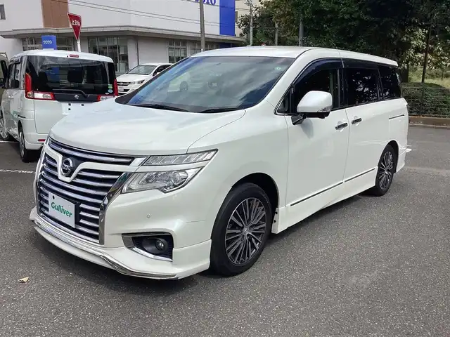 日産 エルグランド 250ハイウェイスター プレミアム 神奈川県 2014(平26)年 13.1万km ブリリアントホワイトパール 純正HDDナビ/(AM/FM/BT/CD/DVD/フルセグTV)/フリップダウンモニタ/Bose5.1ch/クルーズコントロール/全方位カメラ/バックカメラ/両側パワースライドドア/100V充電/ETC/LEDヘッドライト/エザーシート/パワーシート/シートヒーター/ステアリングスイッチ/ウィンカーミラー/ドアバイザー/パワーウィンドウ/パワーステアリング