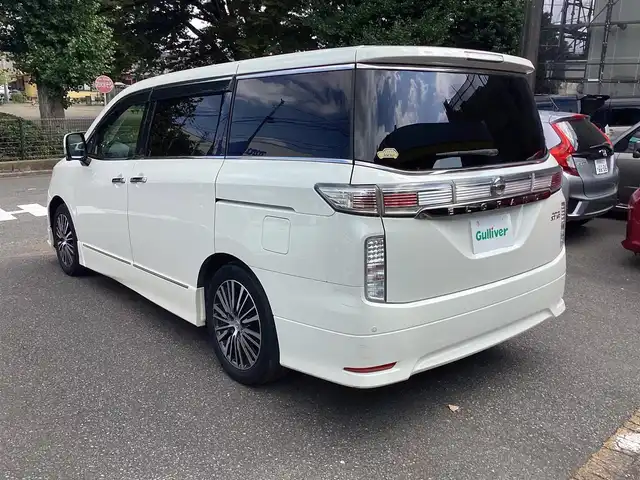 日産 エルグランド 250ハイウェイスター プレミアム 神奈川県 2014(平26)年 13.1万km ブリリアントホワイトパール 純正HDDナビ/(AM/FM/BT/CD/DVD/フルセグTV)/フリップダウンモニタ/Bose5.1ch/クルーズコントロール/全方位カメラ/バックカメラ/両側パワースライドドア/100V充電/ETC/LEDヘッドライト/エザーシート/パワーシート/シートヒーター/ステアリングスイッチ/ウィンカーミラー/ドアバイザー/パワーウィンドウ/パワーステアリング