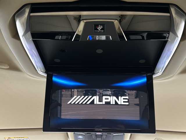 トヨタ アルファード G 宮城県 2018(平30)年 5.3万km ホワイトパールクリスタルシャイン 禁煙車/シルクブレイズエアロ（F）/Toyota Safety Sense/・プリクラッシュセーフティ/・レーントレーシングアシスト/・レーダークルーズコントロール/・オートマチックハイビーム/・クリアランスソナー/ALPINE製12インチフリップダウンモニター/【PXH12X-R-AV】/ALPINE製11インチナビ/・BT.CD.DVD.USB.HDMI.SD/・フルセグTV/・カーアロマ/バックカメラ/両側パワースライドドア/電動リアゲート/レザーシート/・前席パワーシート/・D席シートメモリー/・前席シートヒーター/・前席シートベンチレーション/ウッドコンビステアリング/・ステアリングスイッチ/ETC/ドアイブレコーダー（F）/三眼LEDヘッドライト/・LEDフォグライト/・シーケンシャルランプ（FR）/プッシュスタート/・スマートキー×2/・電動パーキングブレーキ/社外フロアマット/社外20インチAW/夏タイヤ積込み/【純正AW（225/60/17）】/BLITZ車高調/純正サスペンション積込み/グリル黒塗装/LED室内灯