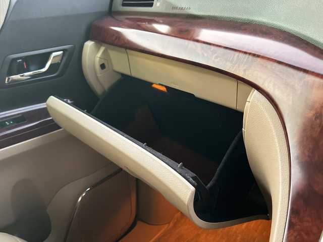 トヨタ ヴェルファイア 2．4V 愛媛県 2010(平22)年 9.6万km ホワイトパールクリスタルシャイン フリップダウンモニター/純正ナビ（NHZN-W60G）/・Bluetooth/・CD/DVD/フルセグTV/バックカメラ/ETC/両側パワースライドドア/ステアリングスイッチ/オートライト/オートマチックハイビーム/コーナセンサー/リモコンキー/スペアキー/保証書/取扱説明書