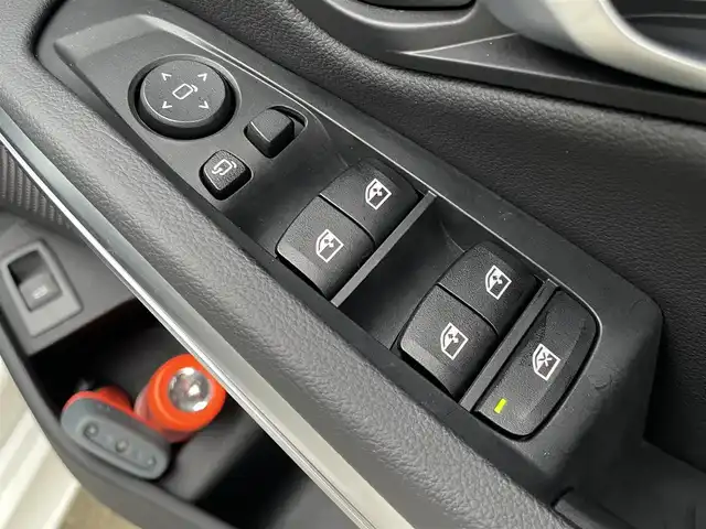 ＢＭＷ ３２０ｄ xDrive ツーリング Mスポーツ 東京都 2022(令4)年 2.1万km アルピンホワイトⅢ ワンオーナー/インテリジェントセーフティ/（レーンキープ/衝突警告/ステアリングサポート/パーキングアシスト）/ハーフレザーシート/シートヒーター/パワーシート（メモリー付）/電動格納ミラー/電動リアゲート/前後ドライブレコーダー/ETC2.0/バックカメラ/Bluetooth接続/AppleCarPlay/スタビリティコントロール/純正オーディオ/純正ナビ/純正18インチアルミホイール/運転モード切替/アンビエントライト/アダプティブクルーズコントロール/後席エアコン/アイドリングストップ