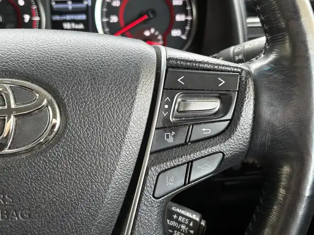 トヨタ ヴェルファイア Z Gエディション 愛知県 2018(平30)年 7.1万km ホワイトパールクリスタルシャイン ワンオーナー/3列シート/オットマン/社外後席フリップダウンモニタ/社外１１インチナビ/Bluetooth/DVD/CD/SD/フルセグTV/両側パワースライドドア/電動リアゲート/前後コーナーセンサー/レーダークルーズコントロール/レーンキープアシスト/前後ドライブレコーダー/ビルトインETC/パワーシート/シートヒーター/エアシート/LEDオートマチックハイビーム/カーテンエアバック/スペアキー