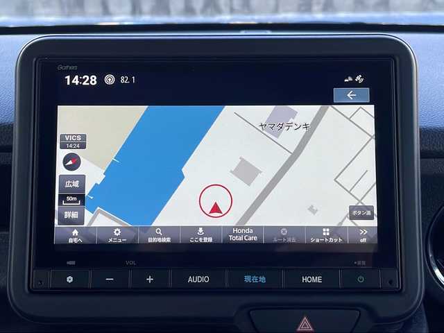 ホンダ Ｎ ＢＯＸ カスタム 山口県 2025(令7)年 0.5万km クリスタルブラックパール 純正8インチホンダコネクトナビ/・フルセグテレビ/・Bluetooth/・AM/FM/USB/バックカメラ/両側パワースライドドア/ETC/ドライブレコーダー/ホンダセンシング/・衝突軽減ブレーキ/・誤発進抑制機能/・アダプティブクルーズコントロール/・車線維持支援システム/・路外逸脱抑制機能/・標識認識機能/・オートハイビーム/・コーナーセンサー/純正フロアマット/電動パーキング/純正LEDヘッドライト/純正14インチAW