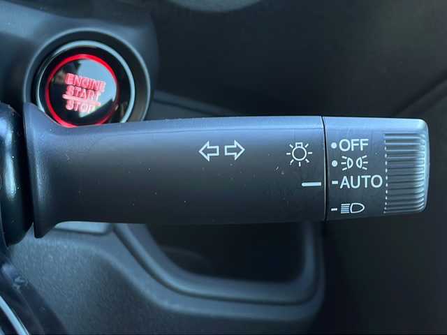 ホンダ Ｎ ＢＯＸ カスタム 山口県 2025(令7)年 0.5万km クリスタルブラックパール 純正8インチホンダコネクトナビ/・フルセグテレビ/・Bluetooth/・AM/FM/USB/バックカメラ/両側パワースライドドア/ETC/ドライブレコーダー/ホンダセンシング/・衝突軽減ブレーキ/・誤発進抑制機能/・アダプティブクルーズコントロール/・車線維持支援システム/・路外逸脱抑制機能/・標識認識機能/・オートハイビーム/・コーナーセンサー/純正フロアマット/電動パーキング/純正LEDヘッドライト/純正14インチAW