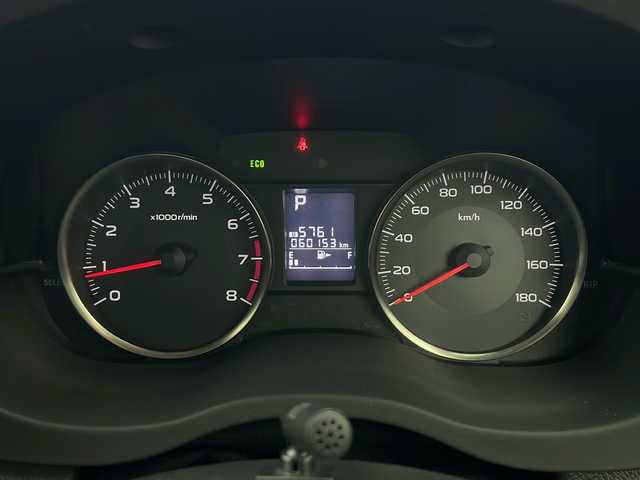 スバル インプレッサ スポーツ 2．0i－S アイサイト 秋田県 2013(平25)年 6.1万km サテンホワイトパール ４WD/社外メモリナビ(Bluetooth/CD/DVD/フルセグ)/バックカメラ/ETC/クルーズコントロール/前後コーナーセンサー/純正AW/車線逸脱警報/パドルシフト/衝突被害軽減システム/アイドリングストップ/運転席パワーシート/横滑り防止装置/キセノンヘッドライト/フォグランプ/スマートキー