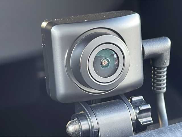 トヨタ ランドクルーザー プラド TX-L 70thアニバーサリーLTD 山口県 2022(令4)年 6.1万km ブラック 社外9インチナビ【MDV-M908HDL】/・CD/DVD/USB/Bluetooth/iPod/SMART USEN/フルセグテレビ/ETC/ドライブレコーダー/バックカメラ/純正フロアマット/18インチ純正アルミホイール/レザーシート/前席エアーシート/前席パワーシート/サンルーフ/スマートキースペアキー有/プッシュアップスタート/LEDヘッドランプ/フォグランプ/オートライト/ダウンヒルアシストコントロール/センターデフロック/Toyota Safety Sense/・プリクラッシュセーフティ/・レーンディパーチャーアラート/・オートマチックハイビーム/・レーダークルーズコントロール/・クリアランスソナー&バックソナー/ダブルサイドカーテンエアバッグ/マッドガード/取扱説明書/保証書