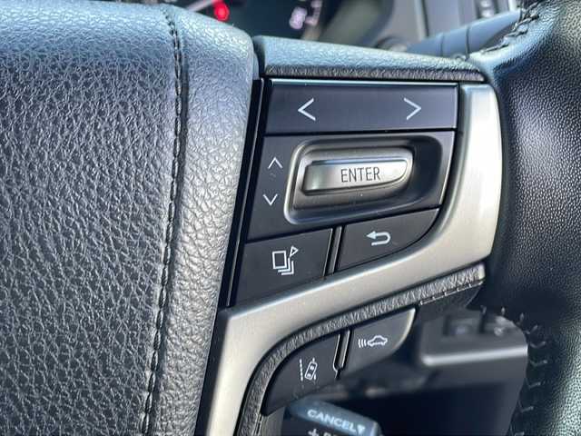 トヨタ ランドクルーザー プラド TX-L 70thアニバーサリーLTD 山口県 2022(令4)年 6.1万km ブラック 社外9インチナビ【MDV-M908HDL】/・CD/DVD/USB/Bluetooth/iPod/SMART USEN/フルセグテレビ/ETC/ドライブレコーダー/バックカメラ/純正フロアマット/18インチ純正アルミホイール/レザーシート/前席エアーシート/前席パワーシート/サンルーフ/スマートキースペアキー有/プッシュアップスタート/LEDヘッドランプ/フォグランプ/オートライト/ダウンヒルアシストコントロール/センターデフロック/Toyota Safety Sense/・プリクラッシュセーフティ/・レーンディパーチャーアラート/・オートマチックハイビーム/・レーダークルーズコントロール/・クリアランスソナー&バックソナー/ダブルサイドカーテンエアバッグ/マッドガード/取扱説明書/保証書