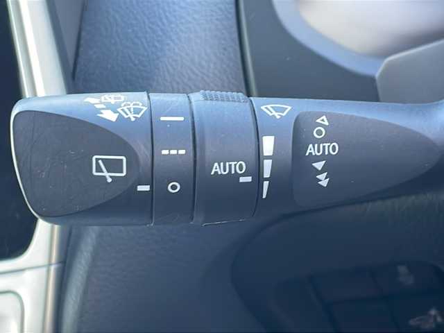 トヨタ ランドクルーザー プラド TX-L 70thアニバーサリーLTD 山口県 2022(令4)年 6.1万km ブラック 社外9インチナビ【MDV-M908HDL】/・CD/DVD/USB/Bluetooth/iPod/SMART USEN/フルセグテレビ/ETC/ドライブレコーダー/バックカメラ/純正フロアマット/18インチ純正アルミホイール/レザーシート/前席エアーシート/前席パワーシート/サンルーフ/スマートキースペアキー有/プッシュアップスタート/LEDヘッドランプ/フォグランプ/オートライト/ダウンヒルアシストコントロール/センターデフロック/Toyota Safety Sense/・プリクラッシュセーフティ/・レーンディパーチャーアラート/・オートマチックハイビーム/・レーダークルーズコントロール/・クリアランスソナー&バックソナー/ダブルサイドカーテンエアバッグ/マッドガード/取扱説明書/保証書