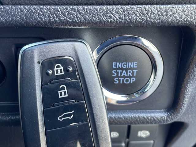 トヨタ ランドクルーザー プラド TX-L 70thアニバーサリーLTD 山口県 2022(令4)年 6.1万km ブラック 社外9インチナビ【MDV-M908HDL】/・CD/DVD/USB/Bluetooth/iPod/SMART USEN/フルセグテレビ/ETC/ドライブレコーダー/バックカメラ/純正フロアマット/18インチ純正アルミホイール/レザーシート/前席エアーシート/前席パワーシート/サンルーフ/スマートキースペアキー有/プッシュアップスタート/LEDヘッドランプ/フォグランプ/オートライト/ダウンヒルアシストコントロール/センターデフロック/Toyota Safety Sense/・プリクラッシュセーフティ/・レーンディパーチャーアラート/・オートマチックハイビーム/・レーダークルーズコントロール/・クリアランスソナー&バックソナー/ダブルサイドカーテンエアバッグ/マッドガード/取扱説明書/保証書