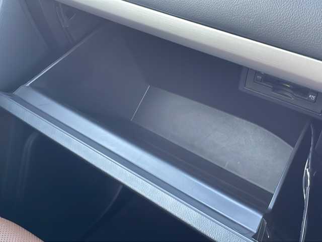 トヨタ ランドクルーザー プラド TX-L 70thアニバーサリーLTD 山口県 2022(令4)年 6.1万km ブラック 社外9インチナビ【MDV-M908HDL】/・CD/DVD/USB/Bluetooth/iPod/SMART USEN/フルセグテレビ/ETC/ドライブレコーダー/バックカメラ/純正フロアマット/18インチ純正アルミホイール/レザーシート/前席エアーシート/前席パワーシート/サンルーフ/スマートキースペアキー有/プッシュアップスタート/LEDヘッドランプ/フォグランプ/オートライト/ダウンヒルアシストコントロール/センターデフロック/Toyota Safety Sense/・プリクラッシュセーフティ/・レーンディパーチャーアラート/・オートマチックハイビーム/・レーダークルーズコントロール/・クリアランスソナー&バックソナー/ダブルサイドカーテンエアバッグ/マッドガード/取扱説明書/保証書