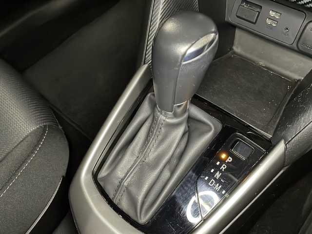 マツダ ＣＸ－３ XD 広島県 2015(平27)年 5.6万km メテオグレーマイカ 純正ナビ　/バックカメラ　/衝突軽減ブレーキ　/スマートキー　/ヘッドライトレベライザー　/純正16インチアルミホイール　(215/60/R16)/電動格納ミラー　/カーテンエアバック　/オートエアコン　/ＭＴモード付ＡＴシフト　/踏み間違い防止　/ＥＴＣ/エアバック（運転席/助手席/サイド）