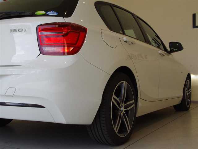 新しい季節 平成19年式 BMW116iMスポーツ10万キロ アルピンホワイトⅢ 