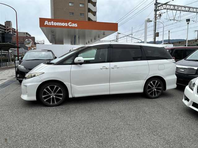 トヨタ エスティマ アエラス 兵庫県 2013(平25)年 8.9万km ホワイトパールクリスタルシャイン (株)IDOMが運営する【じしゃロン西宮店】の自社ローン専用車両になります。こちらは現金またはオートローンご利用時の価格です。自社ローンご希望の方は別途その旨お申付け下さい/*ETC/*バックカメラ/＊フルセグ/＊クルーズコントロールあり/＊オートライト/＊LEDライト/＊両側パワスラ