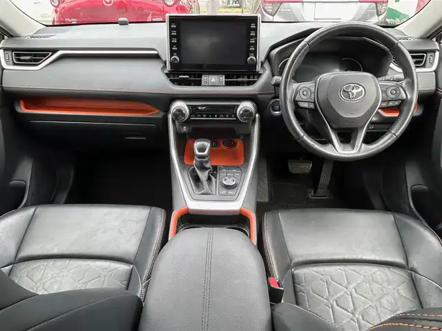 トヨタ ＲＡＶ４ アドベンチャー 大阪府 2020(令2)年 5.4万km アッシュグレーメタリック/アーバンカーキ 純正９インチナビ/   フルセグTV/Bluetooth/USB/全方位モニター/衝突軽減ブレーキ/横滑り防止装置/コーナセンサー/ＢＳＭ/前席シートヒーター/スマートルームミラー/レーダークルーズコントロール/レーンキープアシスト/ステアリングスイッチ/運転席パワーシート/ステアリングヒーター/オートマチックハイビーム/ルーフレール/純正19インチアルミホイール/純正フロアマット/プッシュスタート/スマートキー/ＥＴＣ/ＬＥＤライト/禁煙車