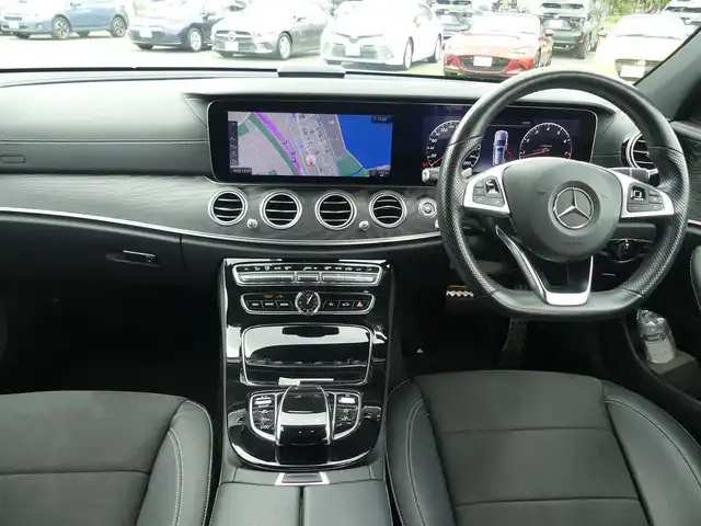 メルセデス・ベンツ Ｅ２００ SW アバンギャルド スポーツ 千葉県 2018(平30)年 5万km カバンサイトブルー 245/40R19/アクティブブレーキアシスト/アクティブレーンキーピングアシスト/ブラインドスポットアシスト/アテンションアシスト/パワーバックドア/ハーフレザーシート/前席パワーシート/シートヒーター/純正HDDナビ/地デジTV/【Bluetooth接続】/【Apple CarPlay　Android Auto対応】/360°カメラ/ディストロニック/革巻きステアリング/ステアリングスイッチ/パドルシフト/ETC（2.0）/LEDヘッドライト/フォグライト/ウインカーミラー/パークトロニック/純正19インチアルミホイル/サイド/カーテンエアバッグ/キーレスゴー