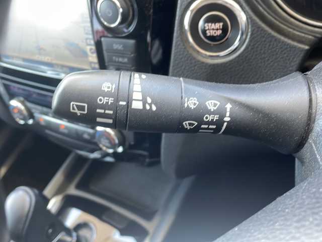 日産 エクストレイル ハイブリッド 20X エマージェンシーブレーキ 鳥取県 2015(平27)年 13.5万km ダイヤモンドブラック ワンオーナー/スマートキー/全方位カメラ/オールモード4WD/プリクラッシュセーフティ/レーンデパーチャー/カプロンシート（ヒーター）/ダウンヒルアシスト/メーカーOPナビゲーション/フルセグ・Bluetooth/クルーズコントロール/クリアランスソナー/カーボン調インテリアパネル/革巻ステアリング/オートエアコン/オートライト/ETCユニット/保証書・取説