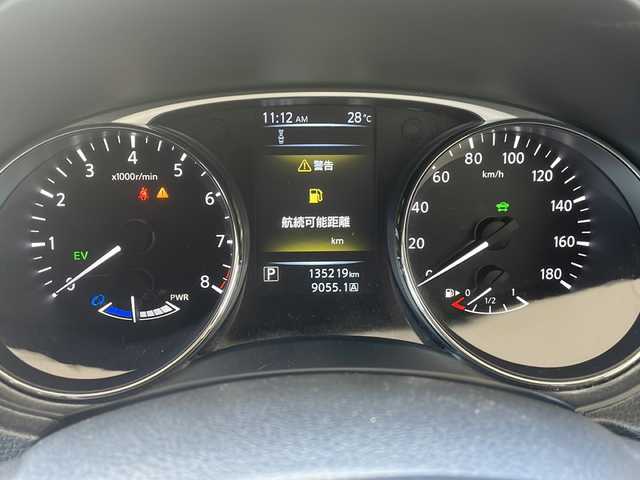 日産 エクストレイル ハイブリッド 20X エマージェンシーブレーキ 鳥取県 2015(平27)年 13.5万km ダイヤモンドブラック ワンオーナー/スマートキー/全方位カメラ/オールモード4WD/プリクラッシュセーフティ/レーンデパーチャー/カプロンシート（ヒーター）/ダウンヒルアシスト/メーカーOPナビゲーション/フルセグ・Bluetooth/クルーズコントロール/クリアランスソナー/カーボン調インテリアパネル/革巻ステアリング/オートエアコン/オートライト/ETCユニット/保証書・取説