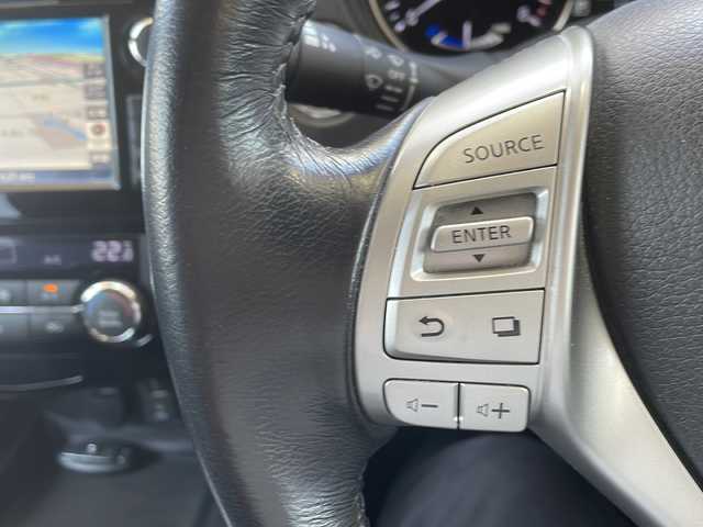 日産 エクストレイル ハイブリッド 20X エマージェンシーブレーキ 鳥取県 2015(平27)年 13.5万km ダイヤモンドブラック ワンオーナー/スマートキー/全方位カメラ/オールモード4WD/プリクラッシュセーフティ/レーンデパーチャー/カプロンシート（ヒーター）/ダウンヒルアシスト/メーカーOPナビゲーション/フルセグ・Bluetooth/クルーズコントロール/クリアランスソナー/カーボン調インテリアパネル/革巻ステアリング/オートエアコン/オートライト/ETCユニット/保証書・取説