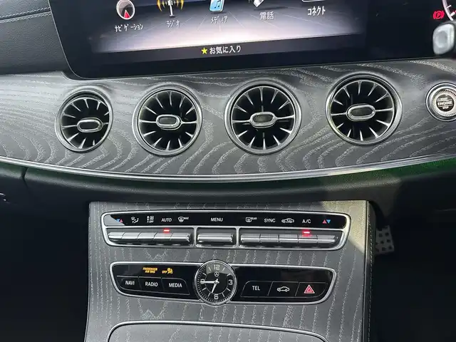 メルセデス・ベンツ ＣＬＳ２２０ｄ スポーツ エクスクルーシブPKG 滋賀県 2018(平30)年 5.8万km ダイヤモンドホワイト エクスクルーシブパッケージ/ナビ/TV/BT/USB/HUD/パノラミックスライディングルーフ/シートヒーター／エアーシート/360°カメラ/ブルメスターサラウンドシステム/パヒュームアトマイザ／イオナイザー/20インチAMGホイール（ブラック）