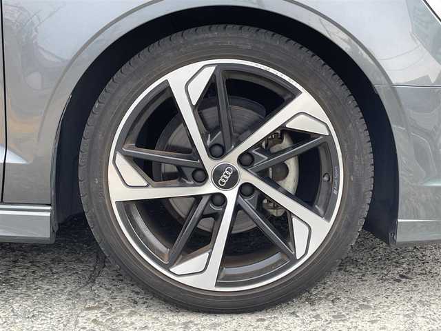アウディ Ａ３ セダン SラインダイナミックLTD 神奈川県 2019(平31)年 6.1万km デイトナグレーパールエフェクト MMIナビゲーションシステム/　（CD・SD・Bluetooth）/フルセグTV/リヤビューカメラ/ハーフレザーシート/前席シートヒーター/運転席パワーシート/純正18インチAW/LEDヘッドライト/ETC2.0/前後ドライブレコーダー/バーチャルコックピット/アダプティブクルーズ/コーナーセンサー/アドバンスドキー×2/保証書/取扱説明書/R2.3.4.5.7記録簿有り