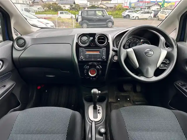 日産 ノート X DIG－S 宮城県 2015(平27)年 7.2万km シャイニングブルー エマージェンシーブレーキ/純正オーディオ/レーンキープアラート/横滑り防止装置/アイドリングストップ/社外アルミ/オートライト/フロアマット/ドアバイザー/スマートキー