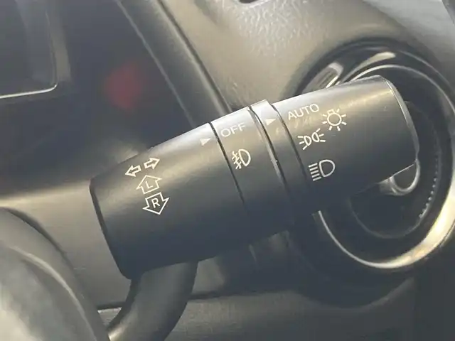 マツダ ＣＸ－３ XD ツーリング Lパッケージ 静岡県 2015(平27)年 9.5万km ジェットブラックマイカ (株)IDOMが運営する【じしゃロン焼津店】の自社ローン専用車両になります。こちらは現金またはオートローンご利用時の価格です。自社ローンご希望の方は別途その旨お申付け下さい /純正SDナビ/（フルセグTV/Bluetooth接続/CD/DVD）/衝突軽減ブレーキ/レーダークルーズ/ブラインドスポットモニター/バックカメラ/レザーシート/前席シートヒーター/LEDヘッドライト/オートライト/プッシュスタート＆スマートキー