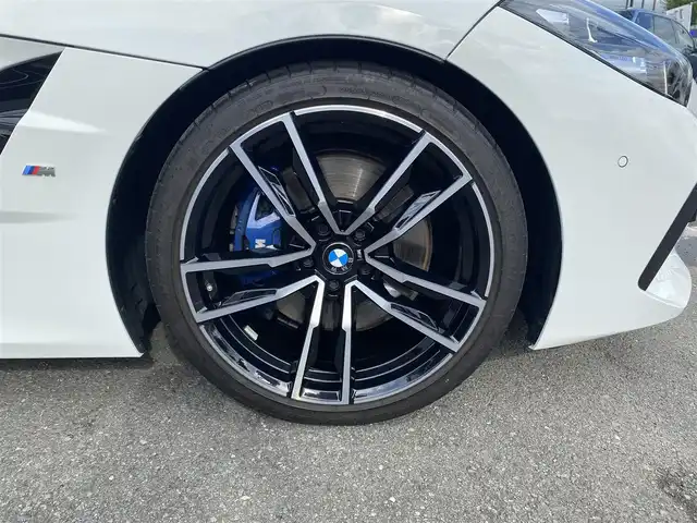 ＢＭＷ Ｚ４ 福岡県 2020(令2)年 3.4万km アルピンホワイトⅢ ・アダプティブクルーズコントロール/・純正ナビ/BT/USB/carplay/・バックカメラ/・黒革シート/シートヒーター/・ドライブレコーダー/・ETC/・純正19AW/・社外レーダー/・ワイヤレス充電/・保証書/・取扱説明書/・スペアキー
