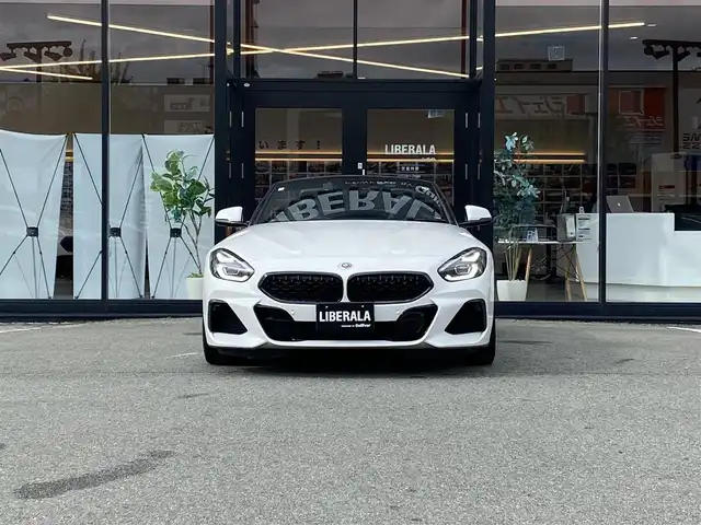 ＢＭＷ Ｚ４ 福岡県 2020(令2)年 3.4万km アルピンホワイトⅢ ・アダプティブクルーズコントロール/・純正ナビ/BT/USB/carplay/・バックカメラ/・黒革シート/シートヒーター/・ドライブレコーダー/・ETC/・純正19AW/・社外レーダー/・ワイヤレス充電/・保証書/・取扱説明書/・スペアキー