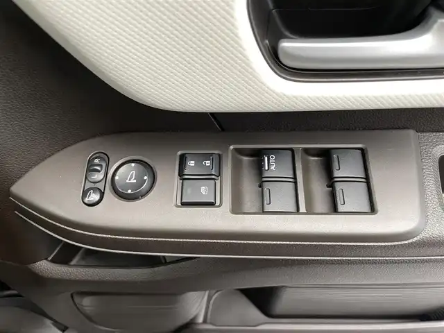 ホンダ Ｎ ＢＯＸ L 鹿児島県 2021(令3)年 4.8万km クリスタルブラックパール ナビ(CN-BR310B)　/・Bluetooth/衝突軽減　/片側パワースライドドア/バックカメラ　/前席シートヒーター　/後方コーナーセンサー　/追従型クルーズコントロール　/車線維持支援システム　/誤発進抑制　/純正アルミホイール　/ドライブレコーダー　/ＬＥＤヘッドライト　/フロアマット/ＥＴＣ/スマートキー/プッシュスタート