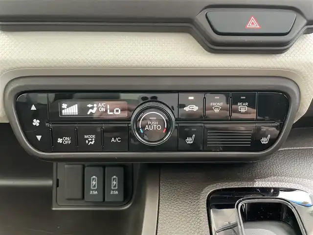 ホンダ Ｎ ＢＯＸ L 鹿児島県 2021(令3)年 4.8万km クリスタルブラックパール ナビ(CN-BR310B)　/・Bluetooth/衝突軽減　/片側パワースライドドア/バックカメラ　/前席シートヒーター　/後方コーナーセンサー　/追従型クルーズコントロール　/車線維持支援システム　/誤発進抑制　/純正アルミホイール　/ドライブレコーダー　/ＬＥＤヘッドライト　/フロアマット/ＥＴＣ/スマートキー/プッシュスタート